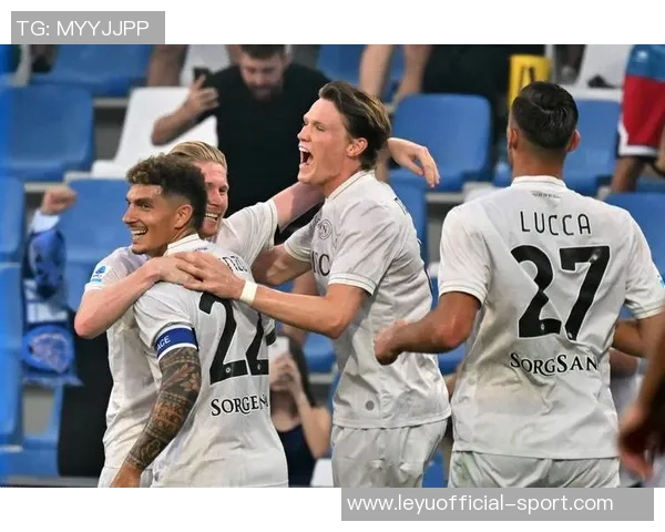 那不勒斯与葡萄牙体育球迷赛前冲突六人被捕一人送医治疗 那不勒斯与葡萄牙体育球迷赛前冲突六人被捕一人送医治疗