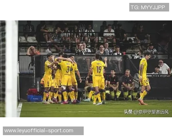 西乙联赛竞争加剧拉科与桑坦德双雄领跑冲甲形势愈发紧张 西乙联赛竞争加剧拉科与桑坦德双雄领跑冲甲形势愈发紧张