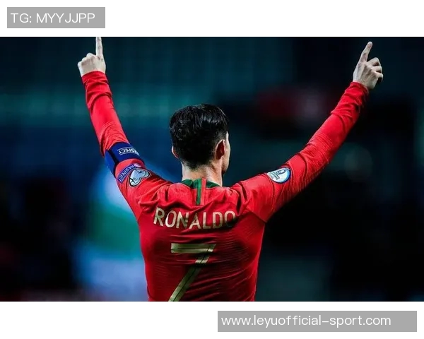 C罗再创辉煌梅开二度世预赛进球数达41生涯总进球数升至948