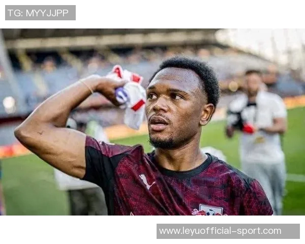 意甲引援失利尤文4500万新援奥蓬达至今零进球损失超三亿 意甲引援失利尤文4500万新援奥蓬达至今零进球损失超三亿