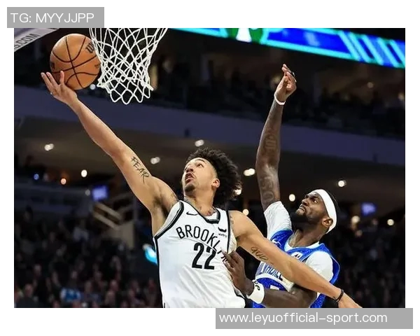 米德尔顿谈字母在篮下表现期待制造进攻犯规的精彩瞬间 米德尔顿谈字母在篮下表现期待制造进攻犯规的精彩瞬间