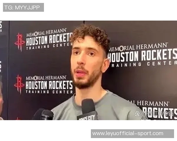 申京自信提升表现表示持球速度更快无球状态仍在适应中 申京自信提升表现表示持球速度更快无球状态仍在适应中