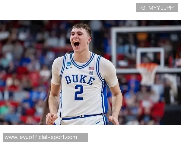 独行侠训练照曝光浓眉佩戴护目镜克莱弗与拉格齐齐亮相展现状态 独行侠训练照曝光浓眉佩戴护目镜克莱弗与拉格齐齐亮相展现状态