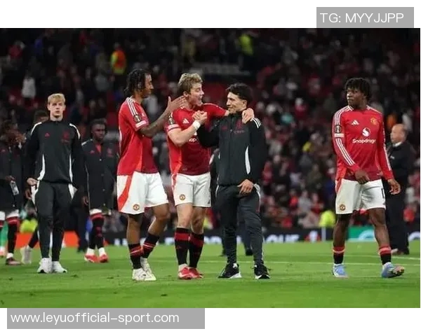 前球探分析曼联冬窗不应放走梅努和齐尔克泽的重要性与价值 前球探分析曼联冬窗不应放走梅努和齐尔克泽的重要性与价值