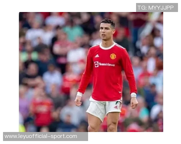 曼联全力争胜发布海报马奎尔独自亮相迎战布莱顿 曼联全力争胜发布海报马奎尔独自亮相迎战布莱顿