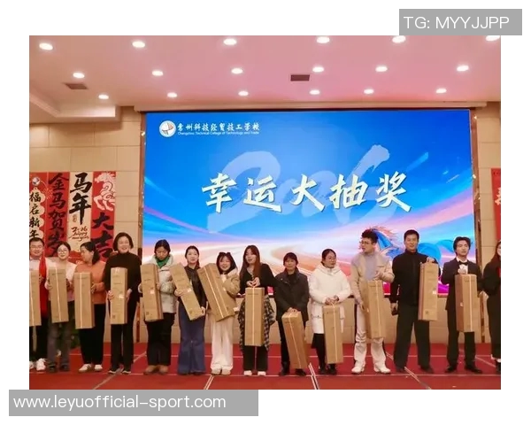 新赛季首战零封！王大雷社媒：2006-2026保持热爱